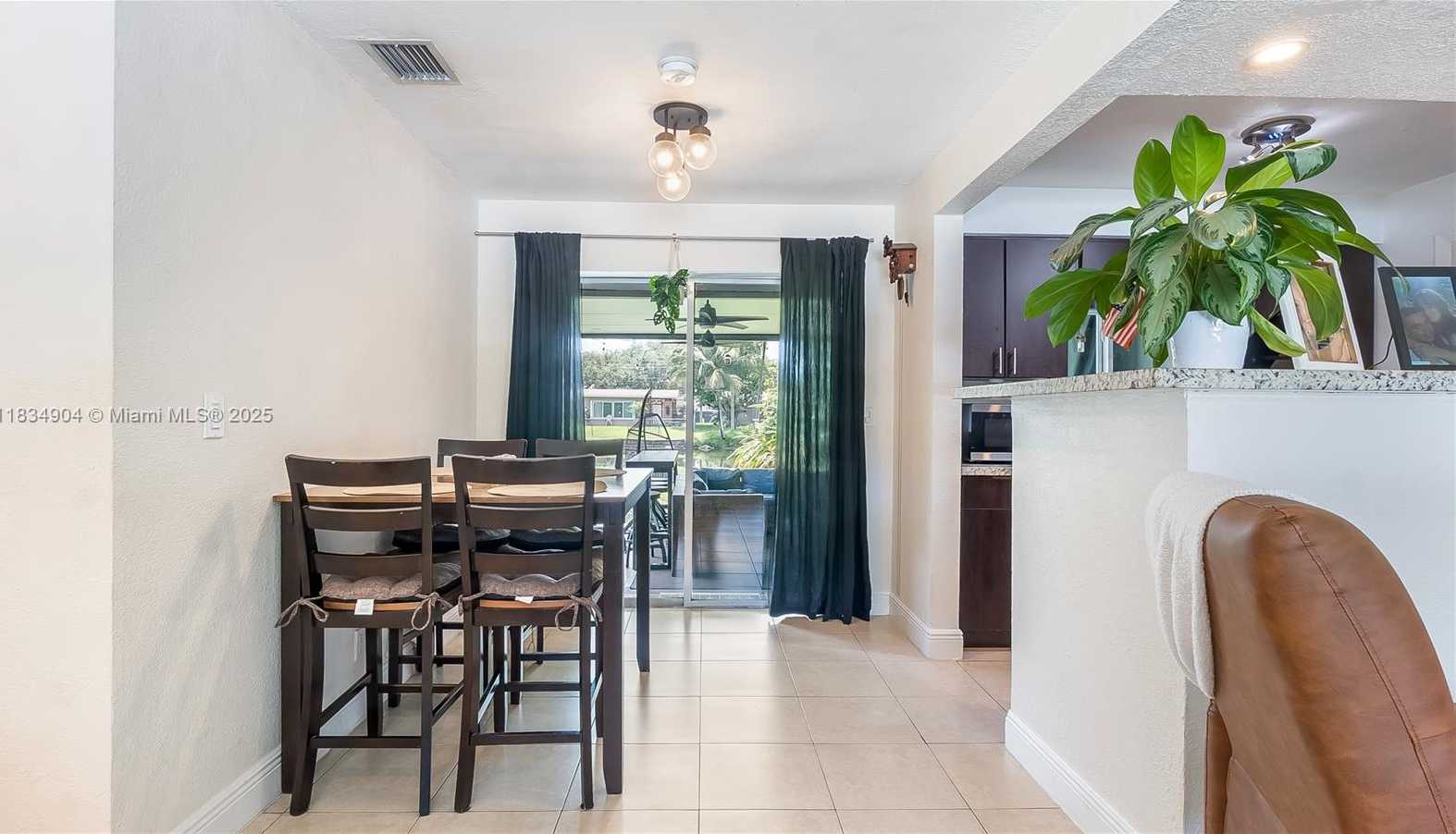 Small Image of 5103 SOUTH WEST 93RD AVE, Cooper City Number 11