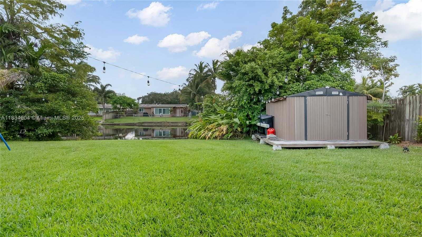 Small Image of 5103 SOUTH WEST 93RD AVE, Cooper City Number 34