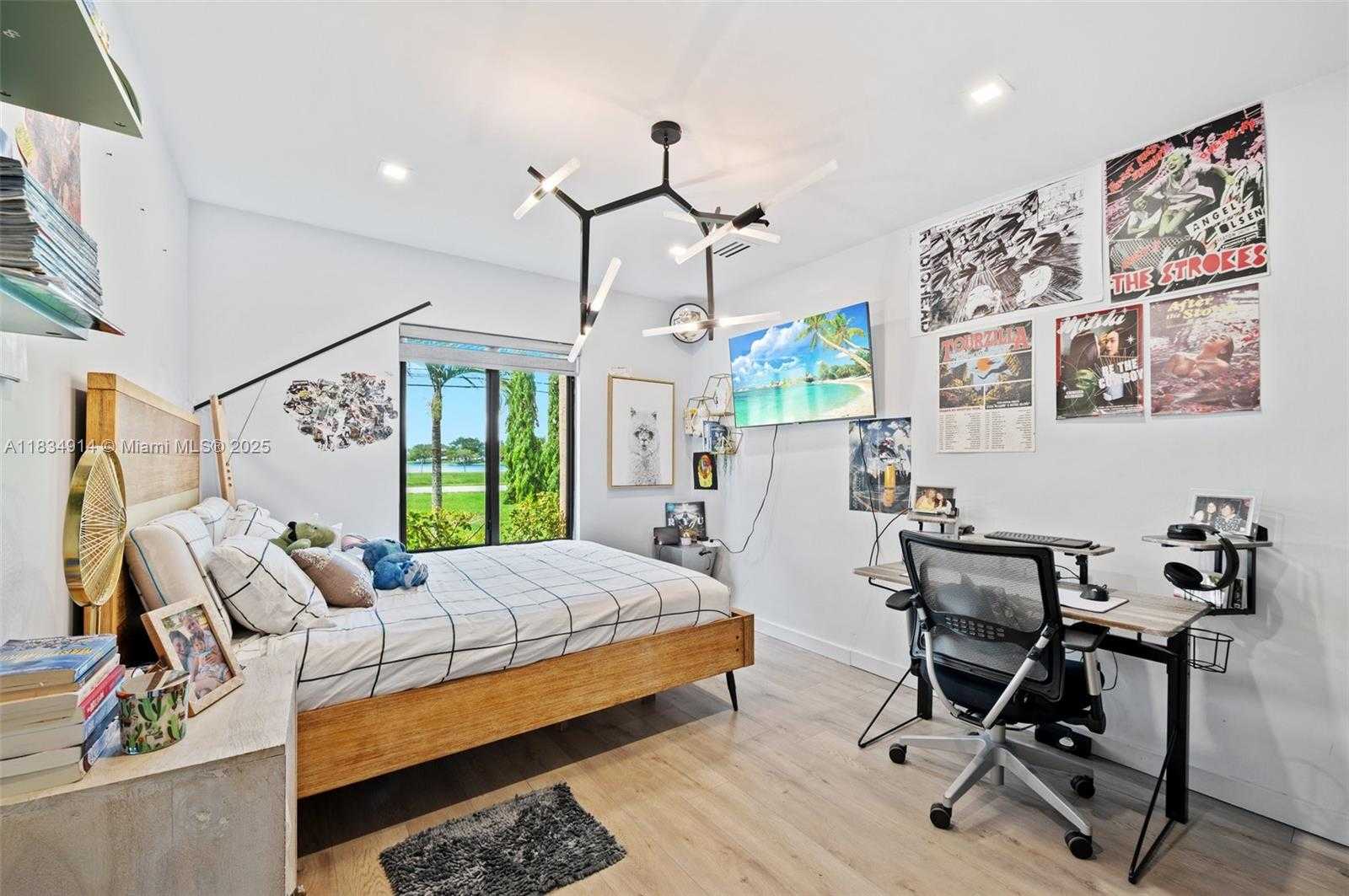 Small Image of 14040 SOUTH WEST 14TH ST, Davie Number 18