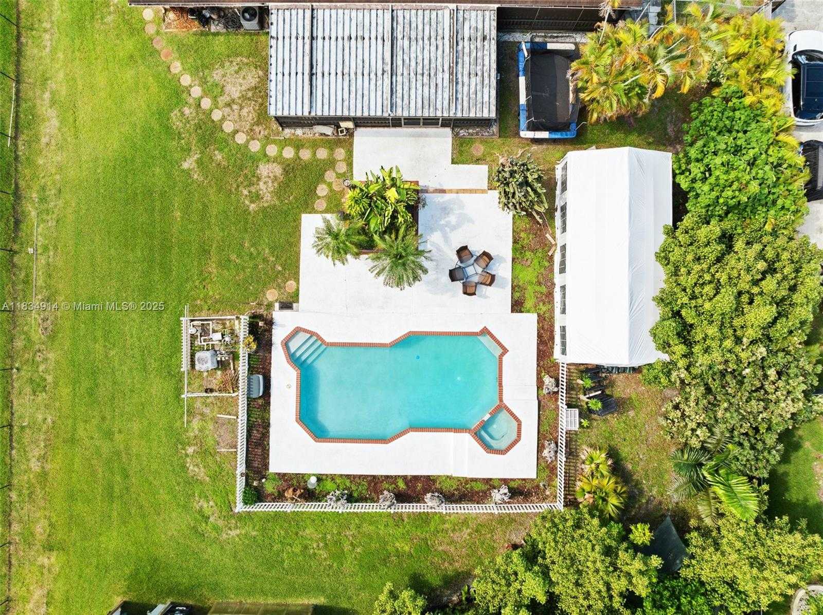 Small Image of 14040 SOUTH WEST 14TH ST, Davie Number 25
