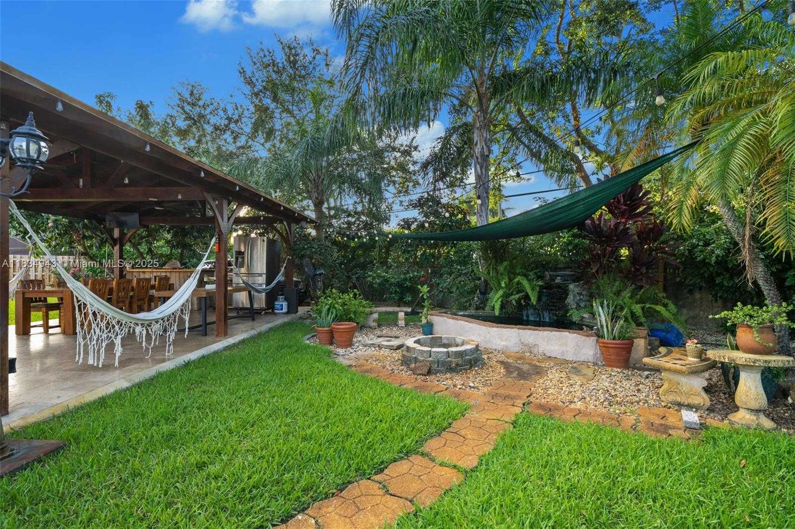 Small Image of 14501 SOUTH WEST 33RD CT, Miramar Number 47