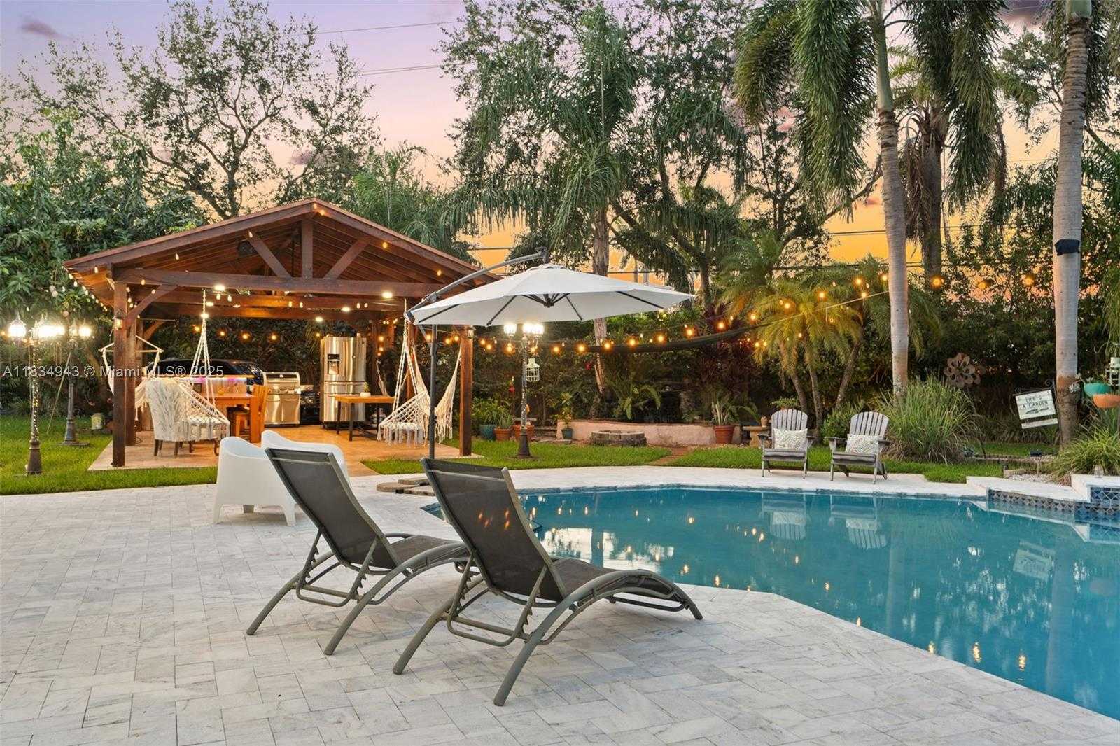 Small Image of 14501 SOUTH WEST 33RD CT, Miramar Number 54