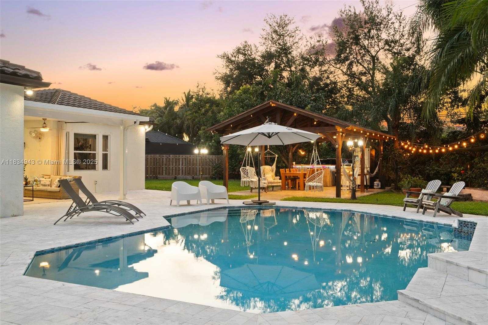 Small Image of 14501 SOUTH WEST 33RD CT, Miramar Number 55