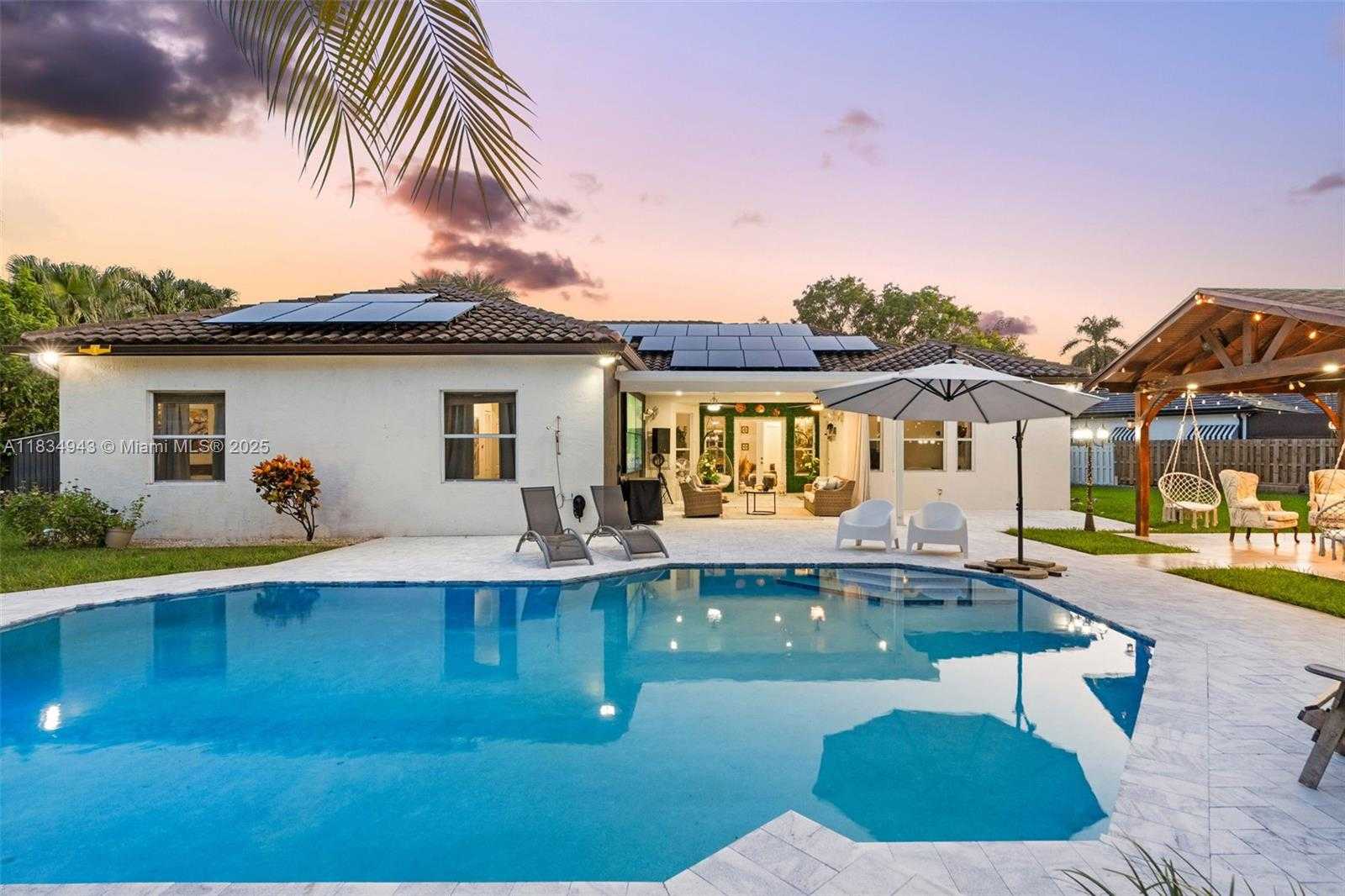 Small Image of 14501 SOUTH WEST 33RD CT, Miramar Number 58