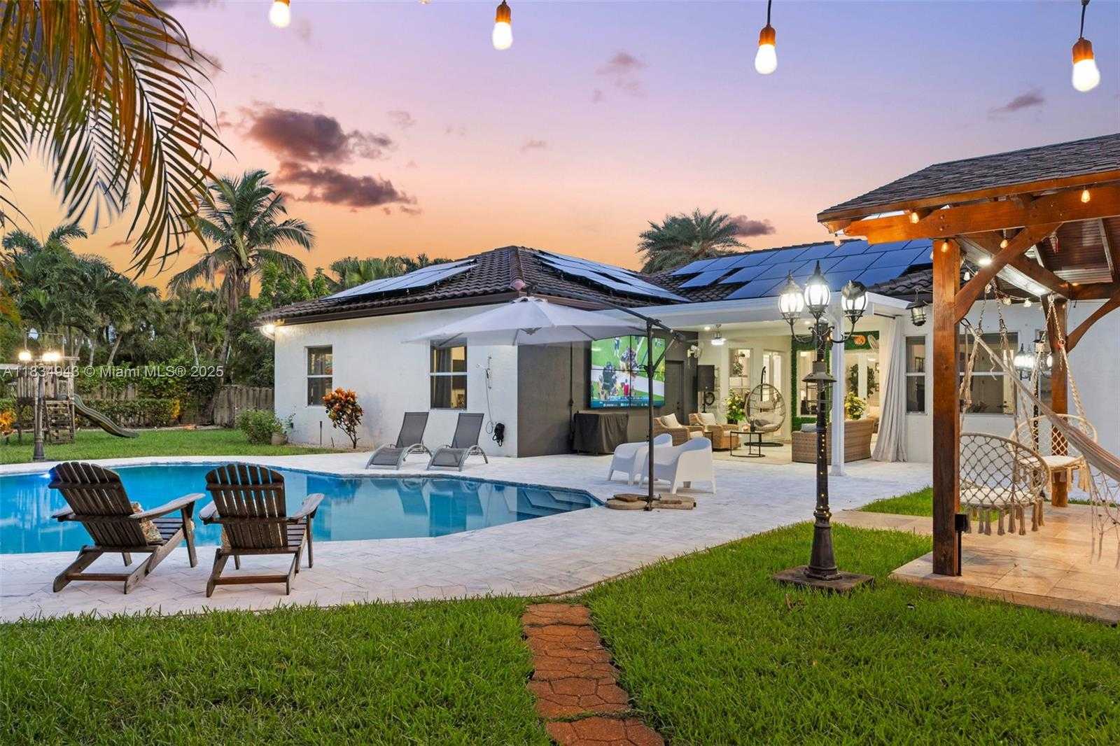 Small Image of 14501 SOUTH WEST 33RD CT, Miramar Number 61