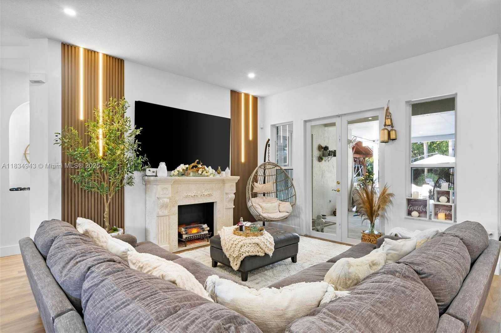 Small Image of 14501 SOUTH WEST 33RD CT, Miramar Number 9