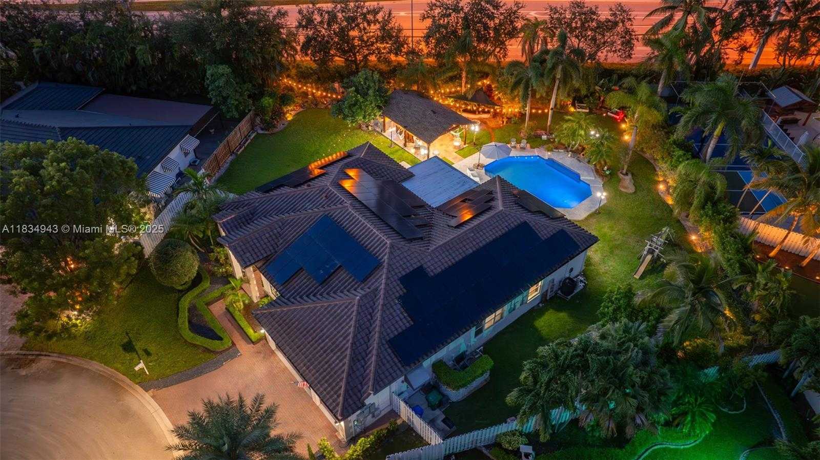 Small Image of 14501 SOUTH WEST 33RD CT, Miramar Number 91