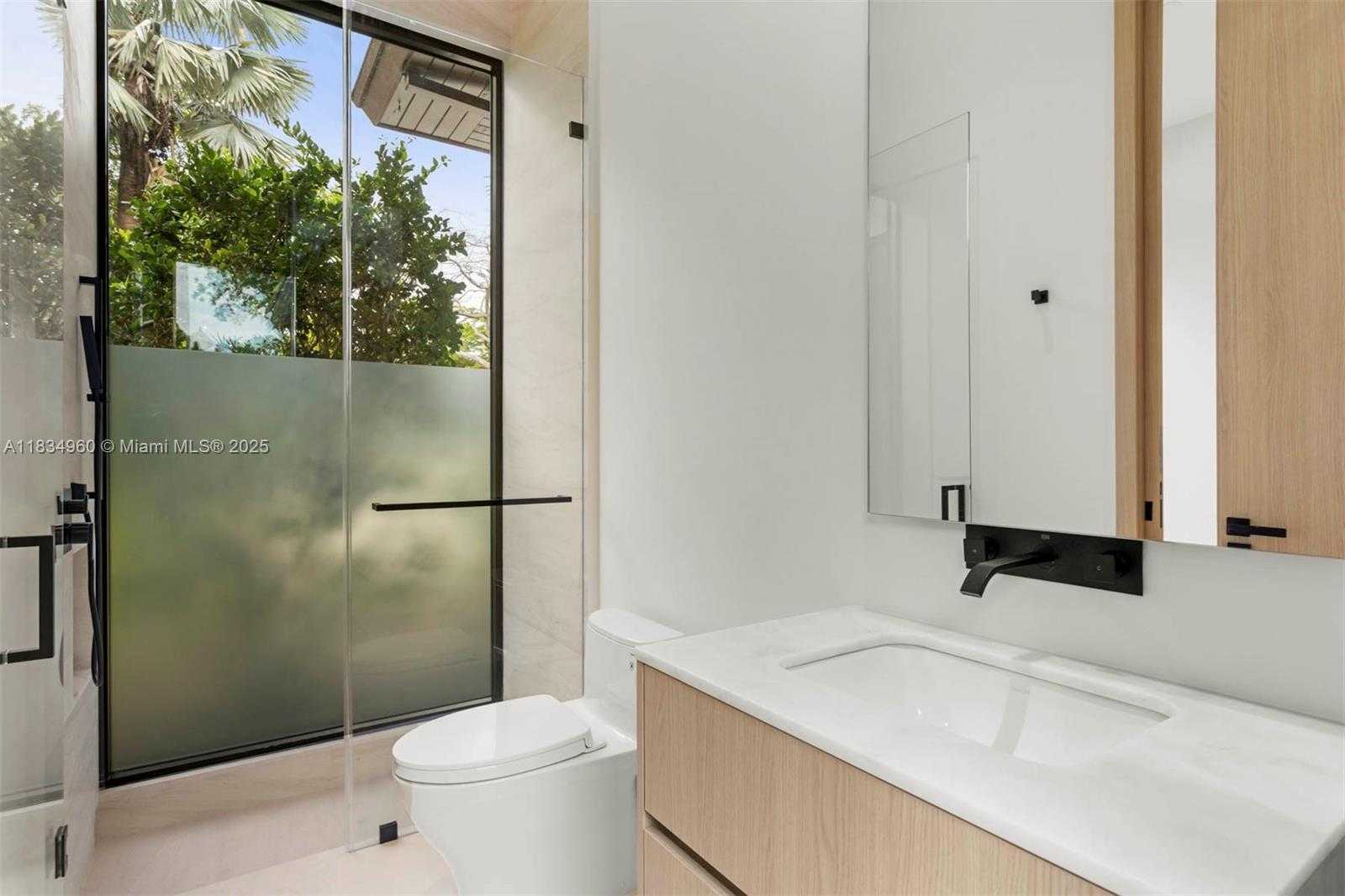 Small Image of 6445 SOUTH WEST 102ND AVE, Miami Number 18
