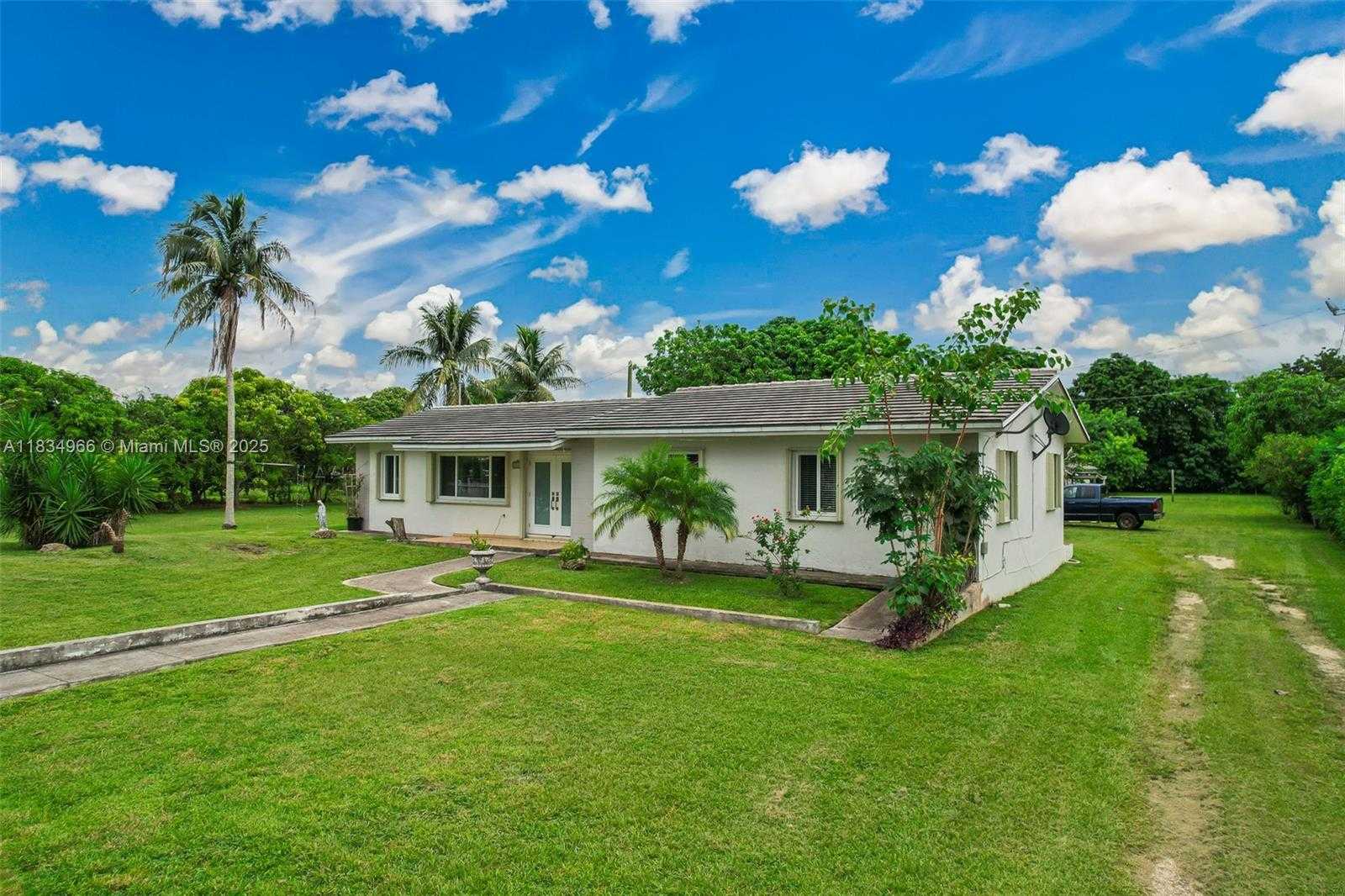 Small Image of 20890 SOUTH WEST 236TH ST, Homestead Number 3