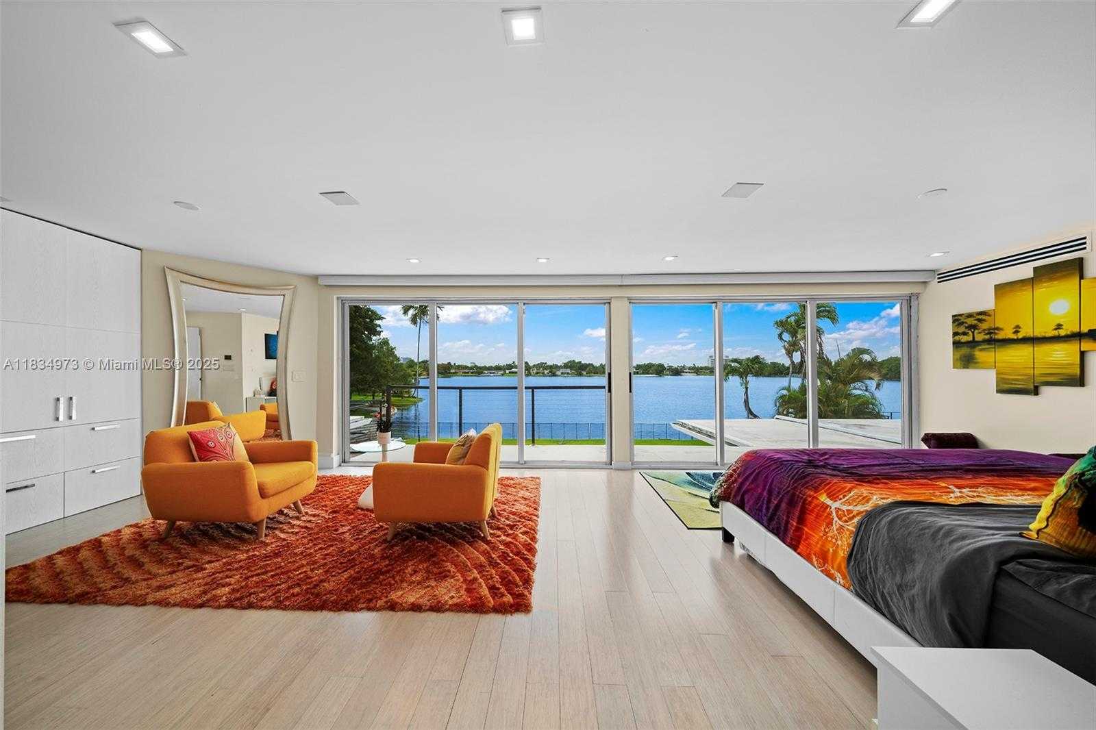 Small Image of 1930 NORTH EAST 193RD ST, Miami Number 25