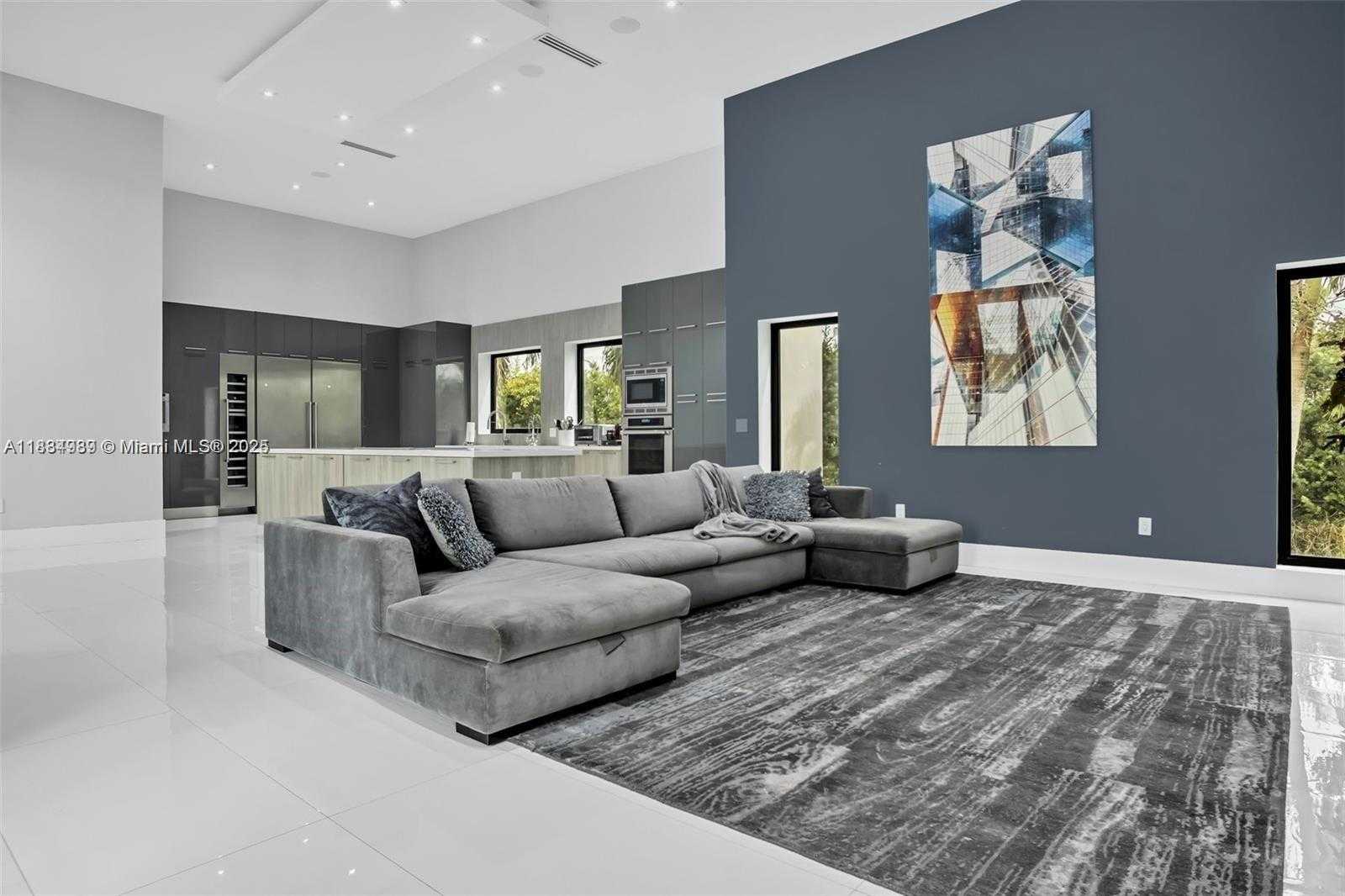 Small Image of 11350 NORTH WEST 8TH ST, Plantation Number 12