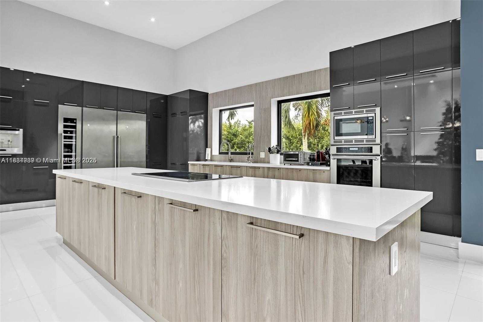 Small Image of 11350 NORTH WEST 8TH ST, Plantation Number 16