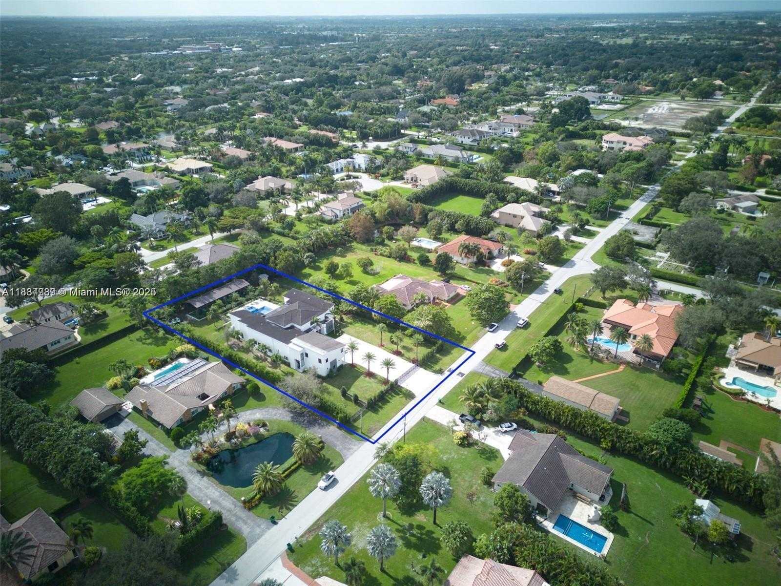 Small Image of 11350 NORTH WEST 8TH ST, Plantation Number 60
