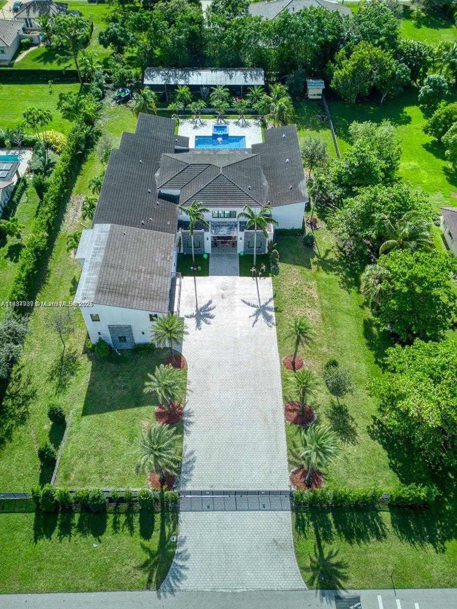 Small Image of 11350 NORTH WEST 8TH ST, Plantation Number 61