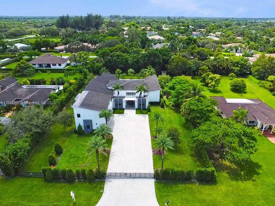 Small Image of 11350 NORTH WEST 8TH ST, Plantation Number 64