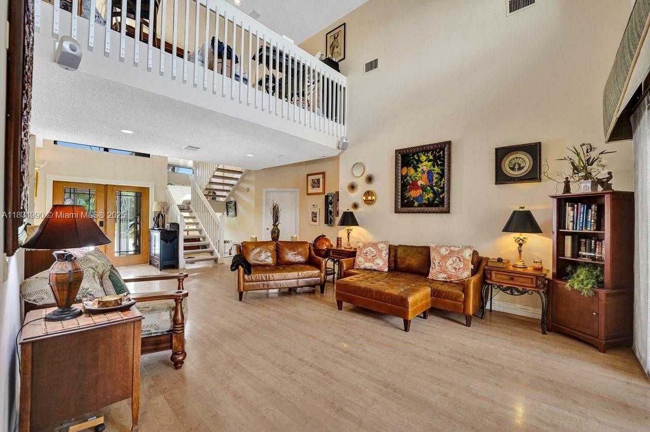 Small Image of 9940 SOUTH WEST 4TH ST, Plantation Number 18
