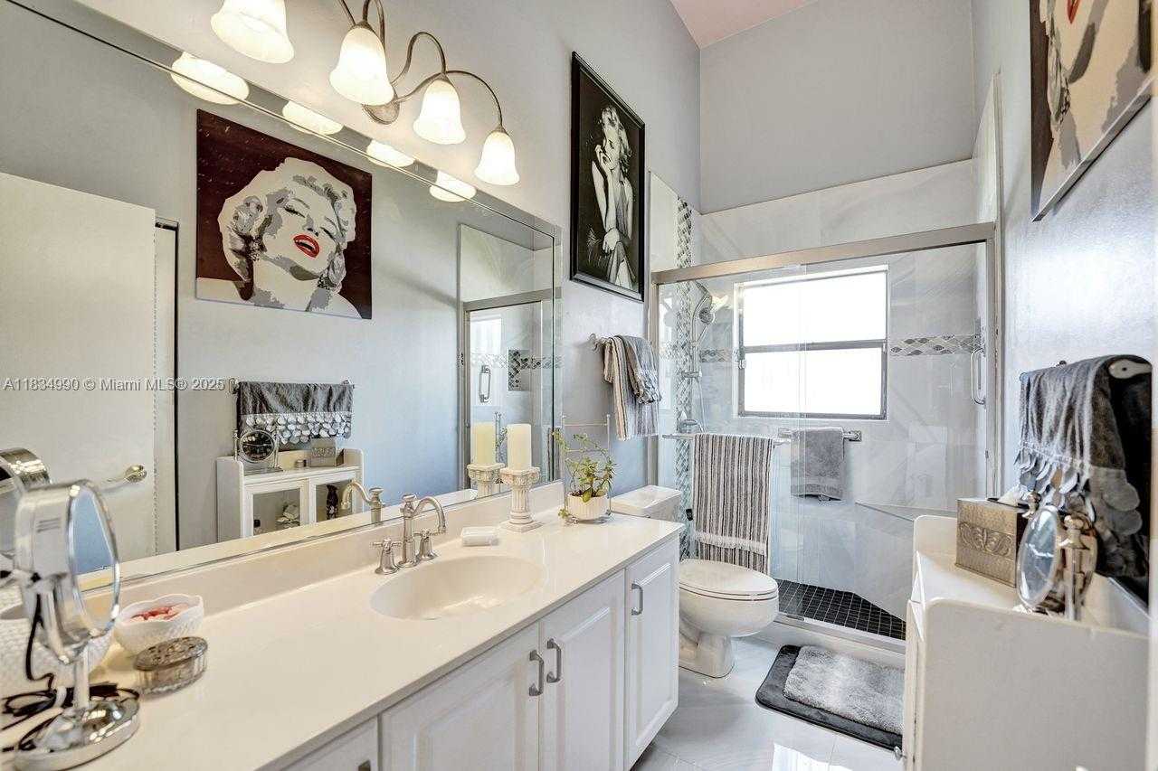 Small Image of 9940 SOUTH WEST 4TH ST, Plantation Number 26