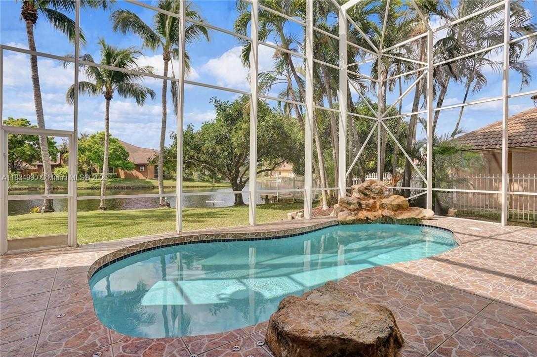 Small Image of 9940 SOUTH WEST 4TH ST, Plantation Number 41