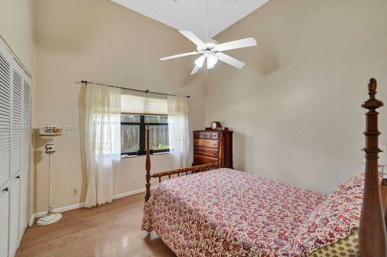 Small Image of 9940 SOUTH WEST 4TH ST, Plantation Number 55