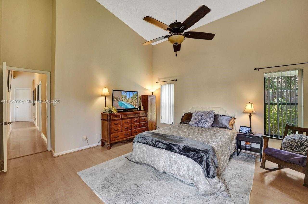 Small Image of 9940 SOUTH WEST 4TH ST, Plantation Number 63