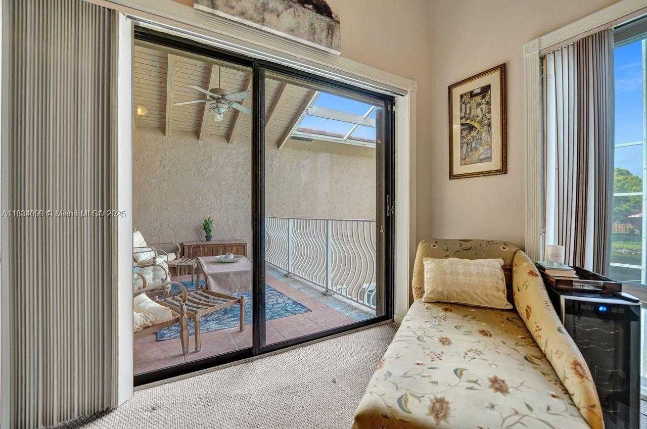 Small Image of 9940 SOUTH WEST 4TH ST, Plantation Number 83