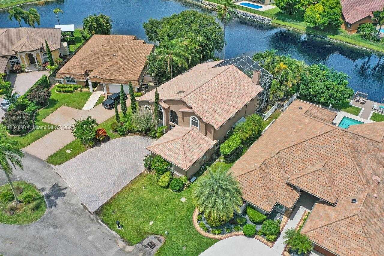 Small Image of 9940 SOUTH WEST 4TH ST, Plantation Number 91