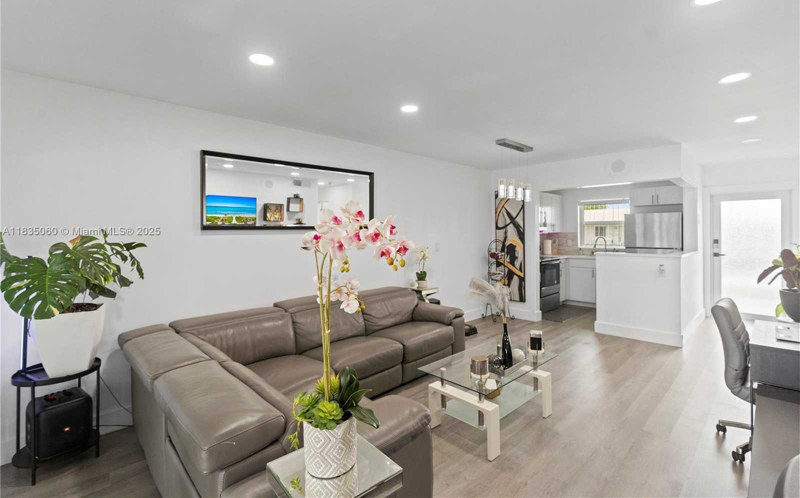 Small Image of 2418 NORTH WEST 52ND ST, Tamarac Number 2