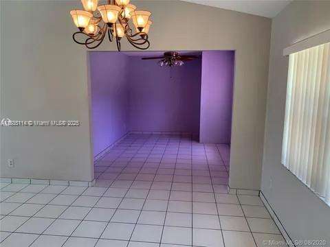 Small Image of 12600 SOUTH WEST 10TH CT, Davie Number 19
