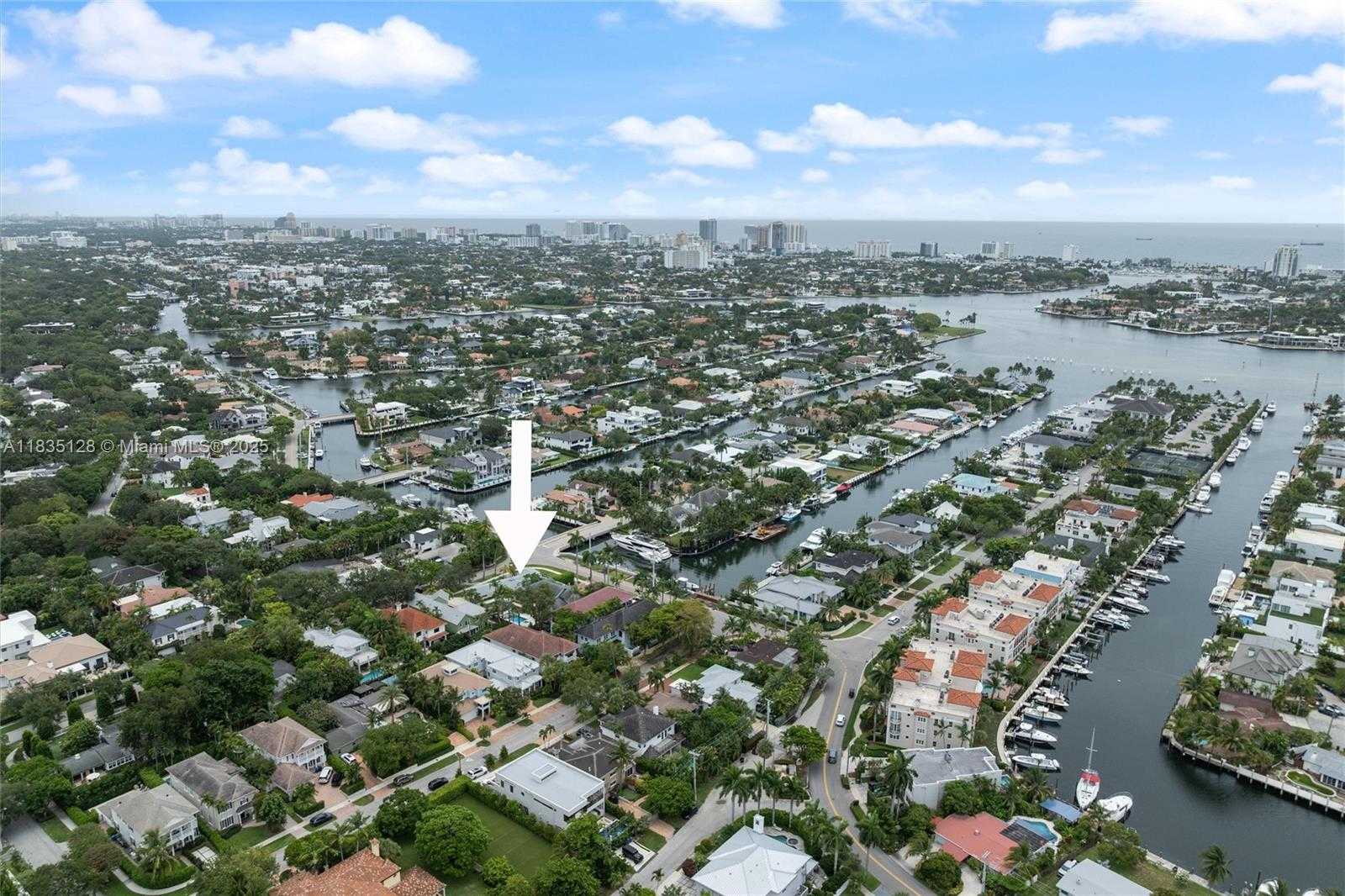 Small Image of 1101 CORDOVA RD, Fort Lauderdale Number 5