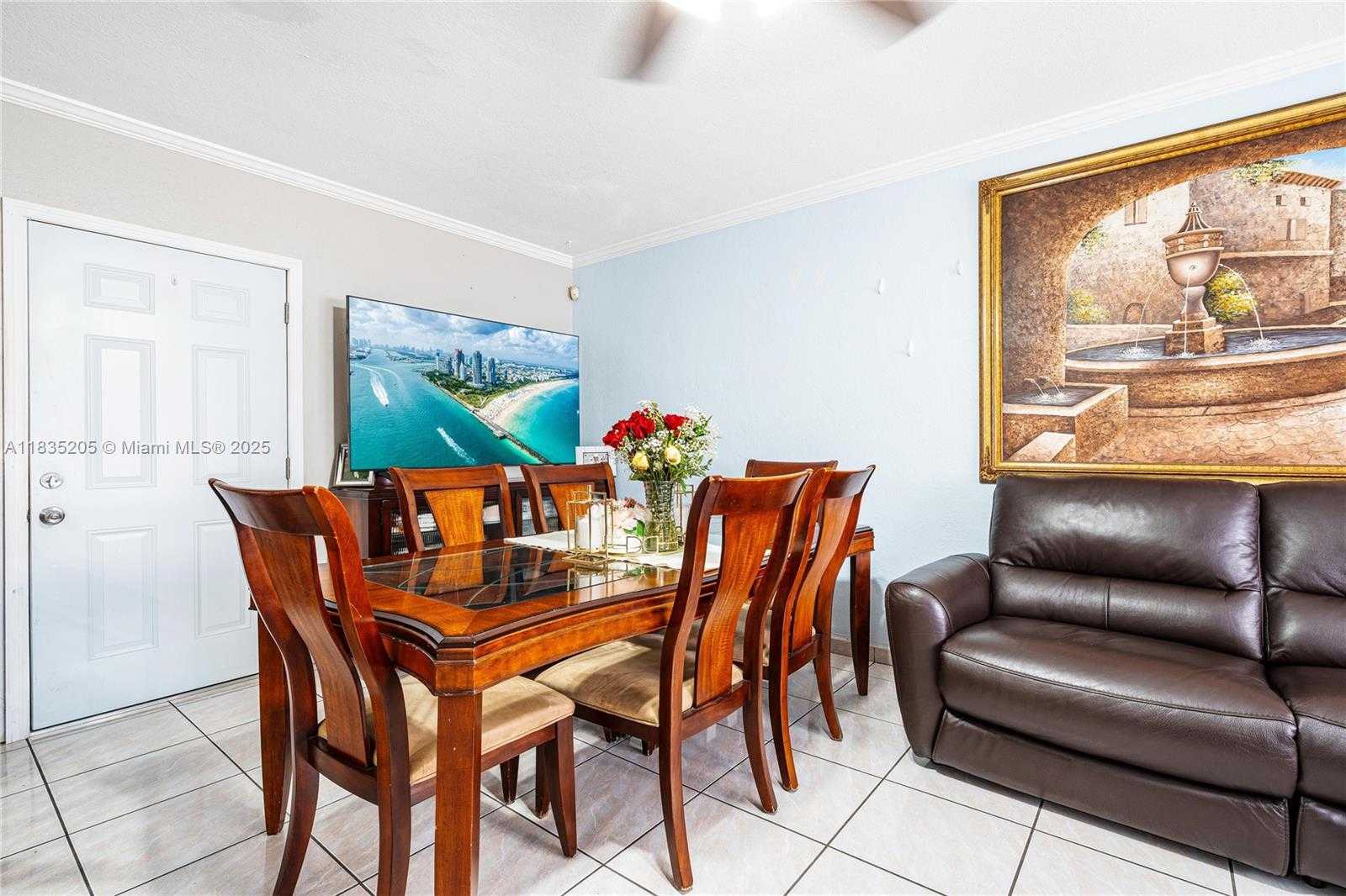 Small Image of 1300 NORTH EAST 203RD ST, Miami Number 9