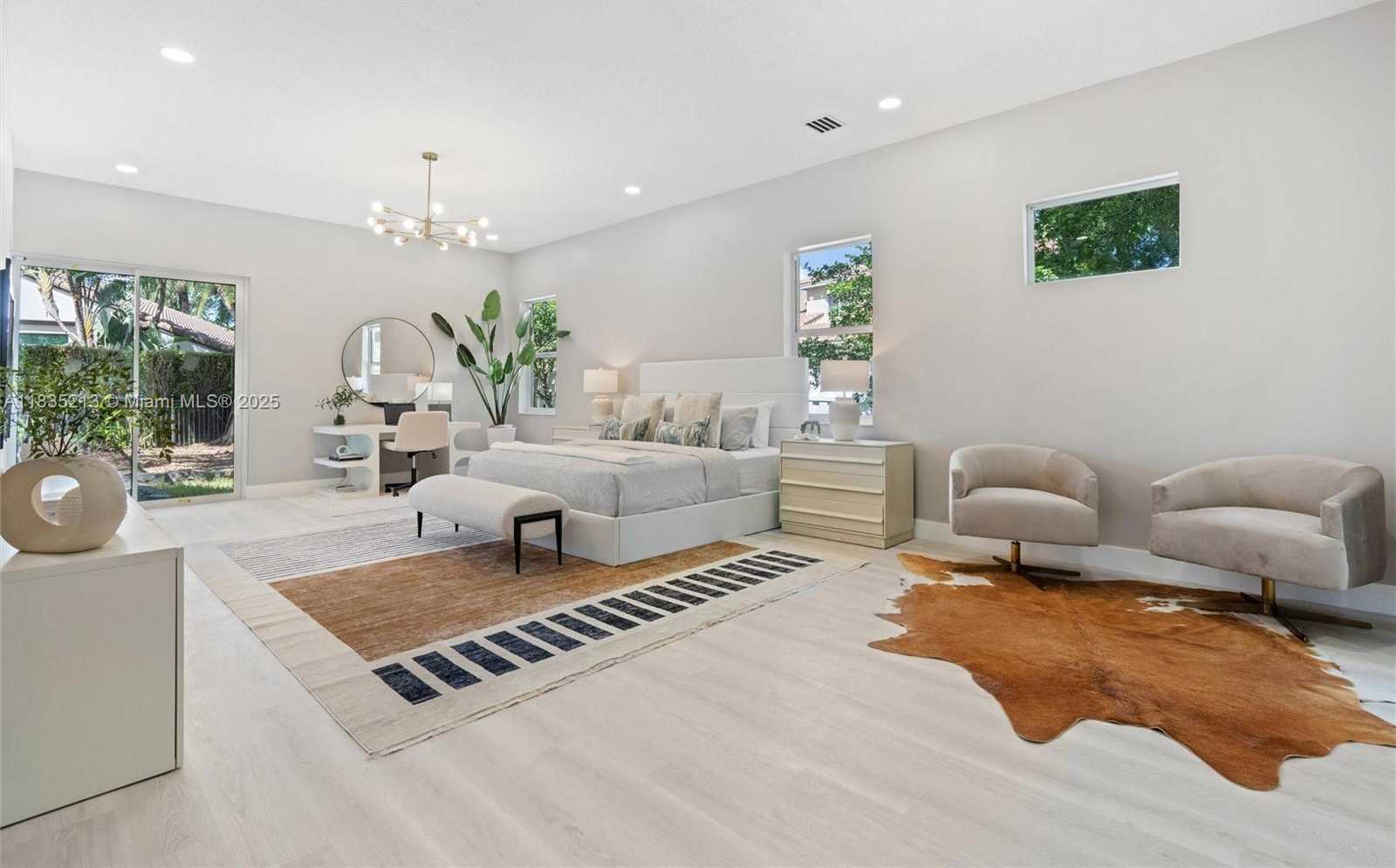 Small Image of 531 STONEMONT DR, Weston Number 15