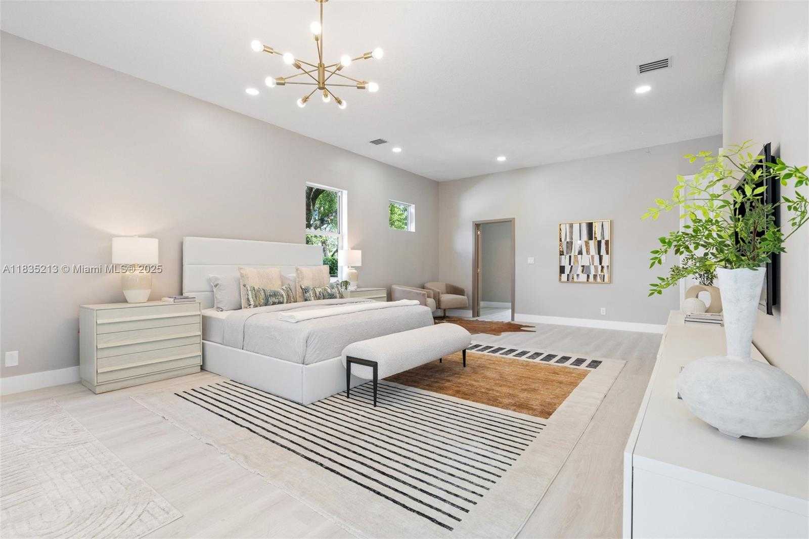 Small Image of 531 STONEMONT DR, Weston Number 16