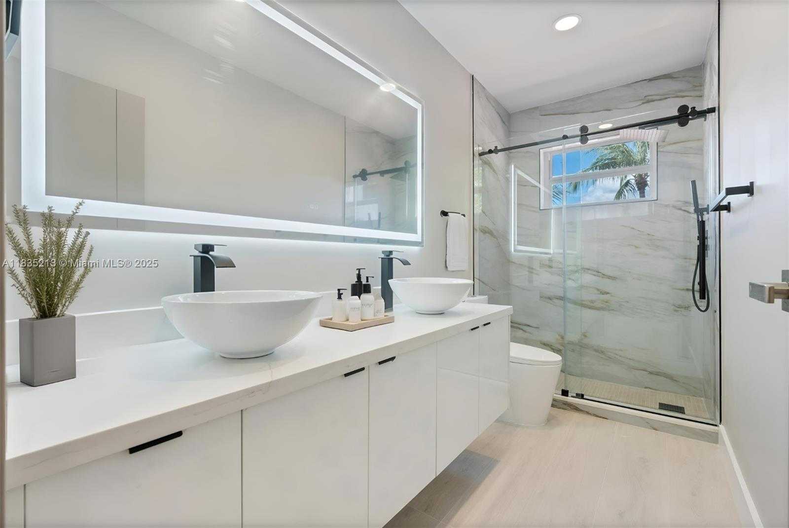Small Image of 531 STONEMONT DR, Weston Number 26