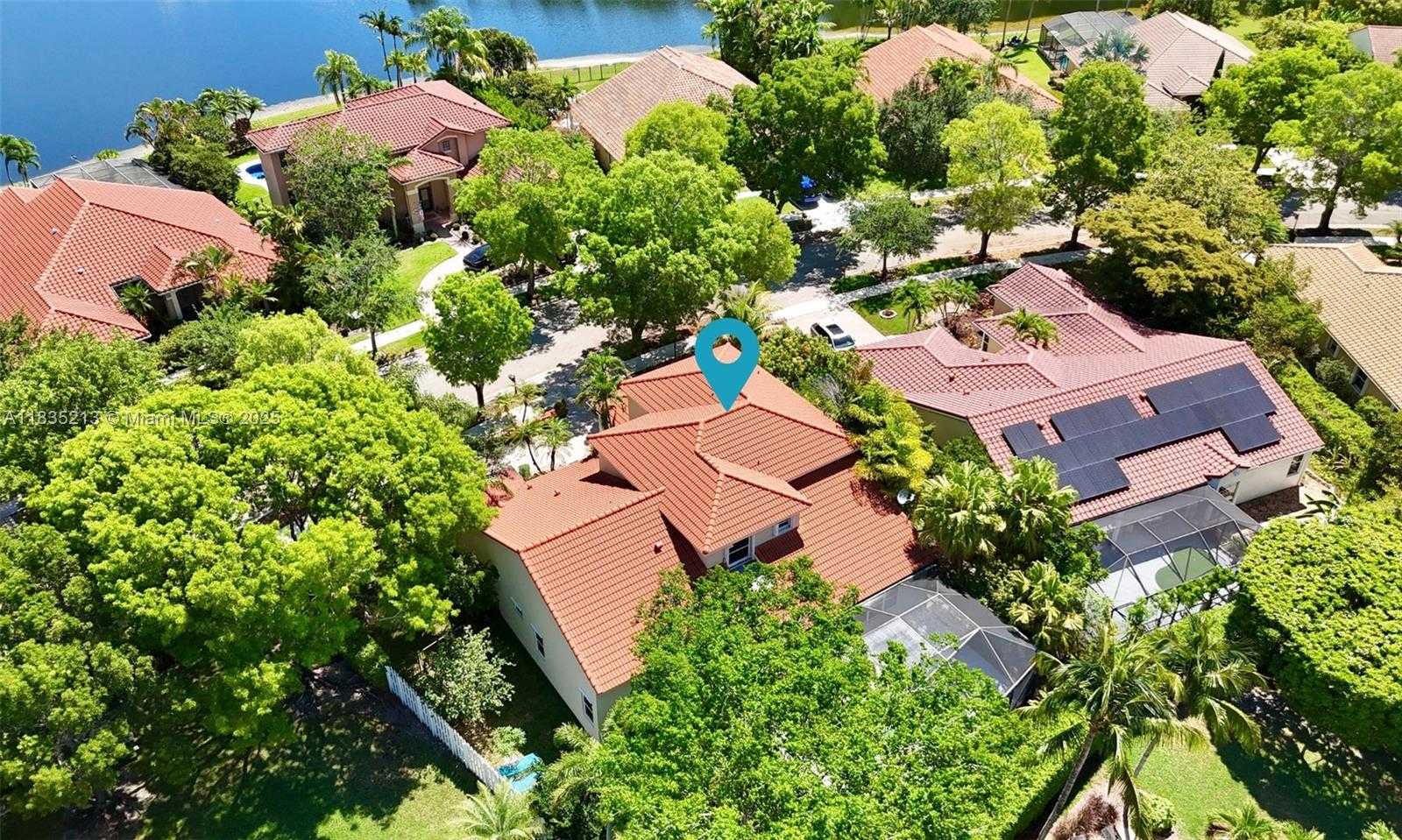 Small Image of 531 STONEMONT DR, Weston Number 44