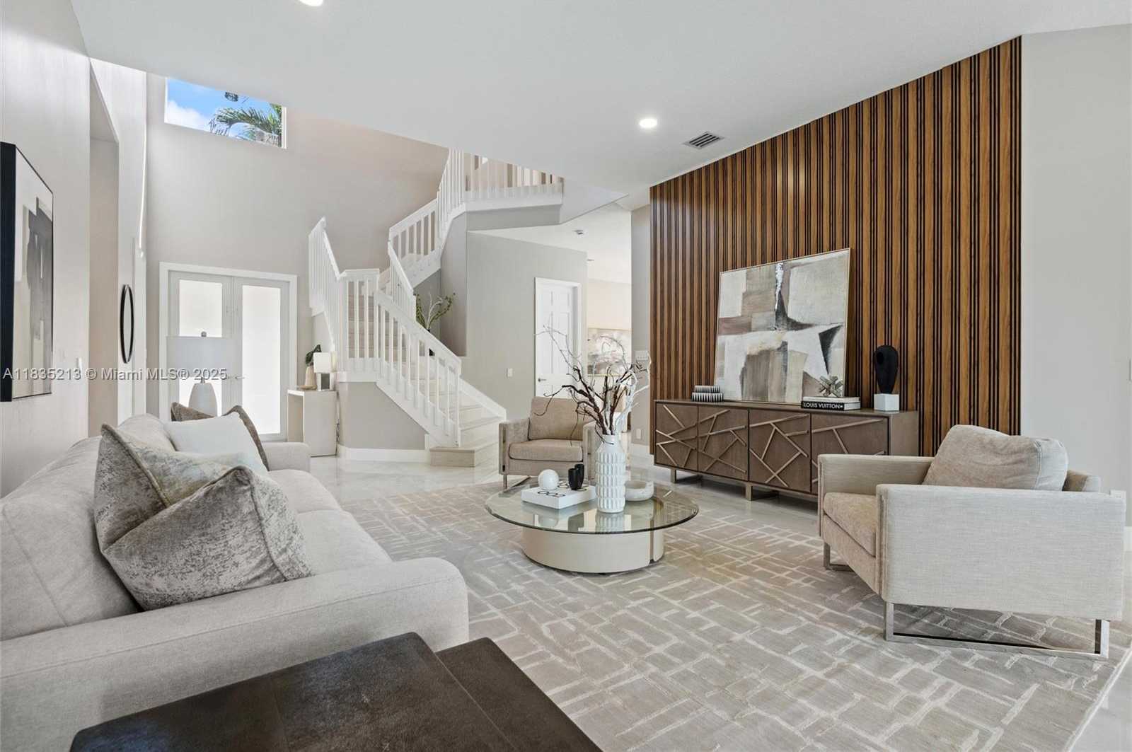 Small Image of 531 STONEMONT DR, Weston Number 7
