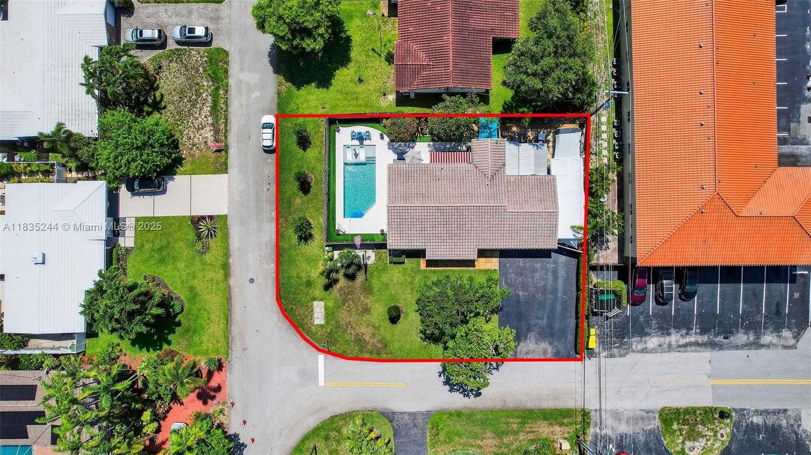 Small Image of 5555 NORTH EAST 20TH TER, Fort Lauderdale Number 36