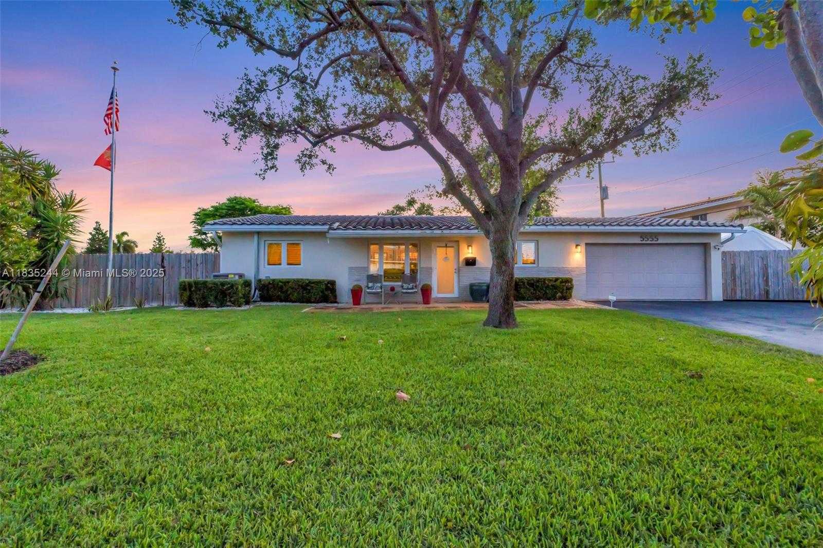 Small Image of 5555 NORTH EAST 20TH TER, Fort Lauderdale Number 40
