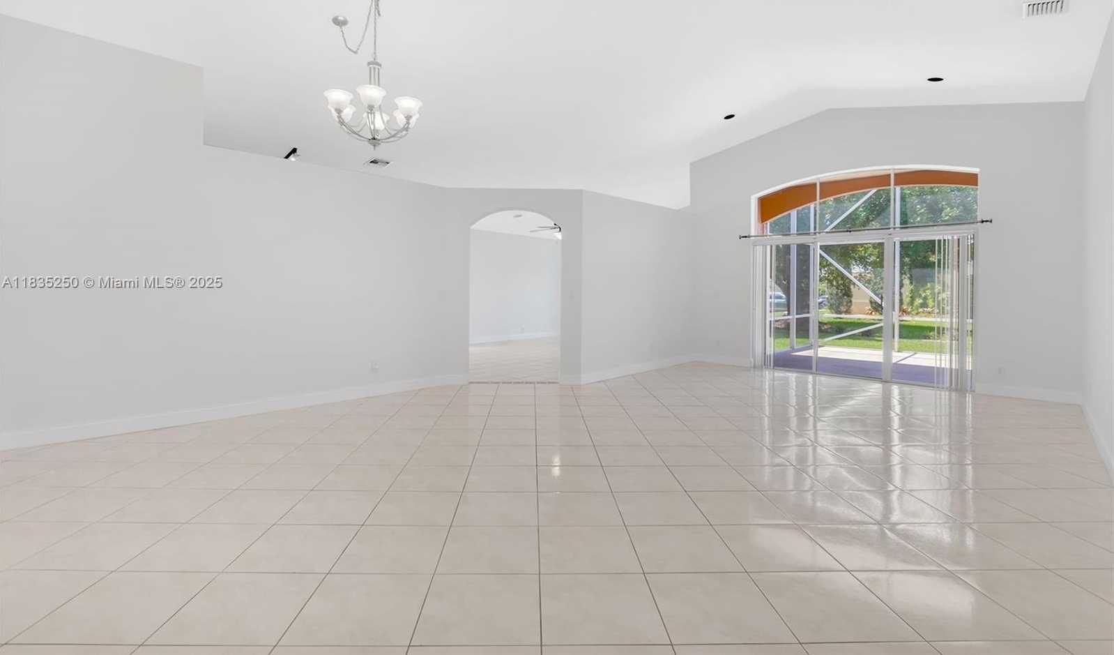 Small Image of 326 SOUTH WEST 162ND AVE, Pembroke Pines Number 10
