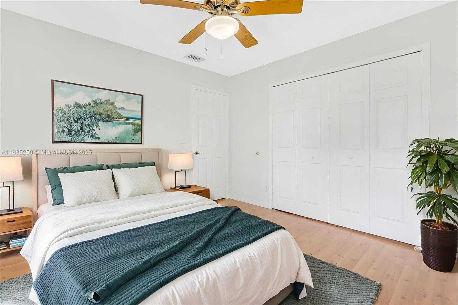 Small Image of 326 SOUTH WEST 162ND AVE, Pembroke Pines Number 29