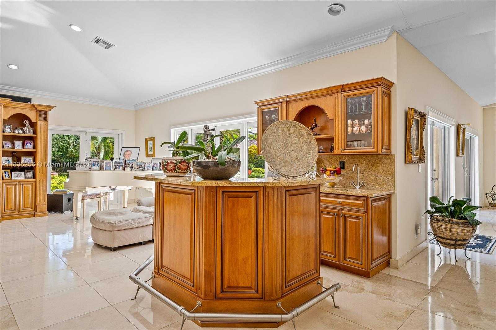 Small Image of 10735 SOUTH WEST 58TH AVE, Pinecrest Number 24