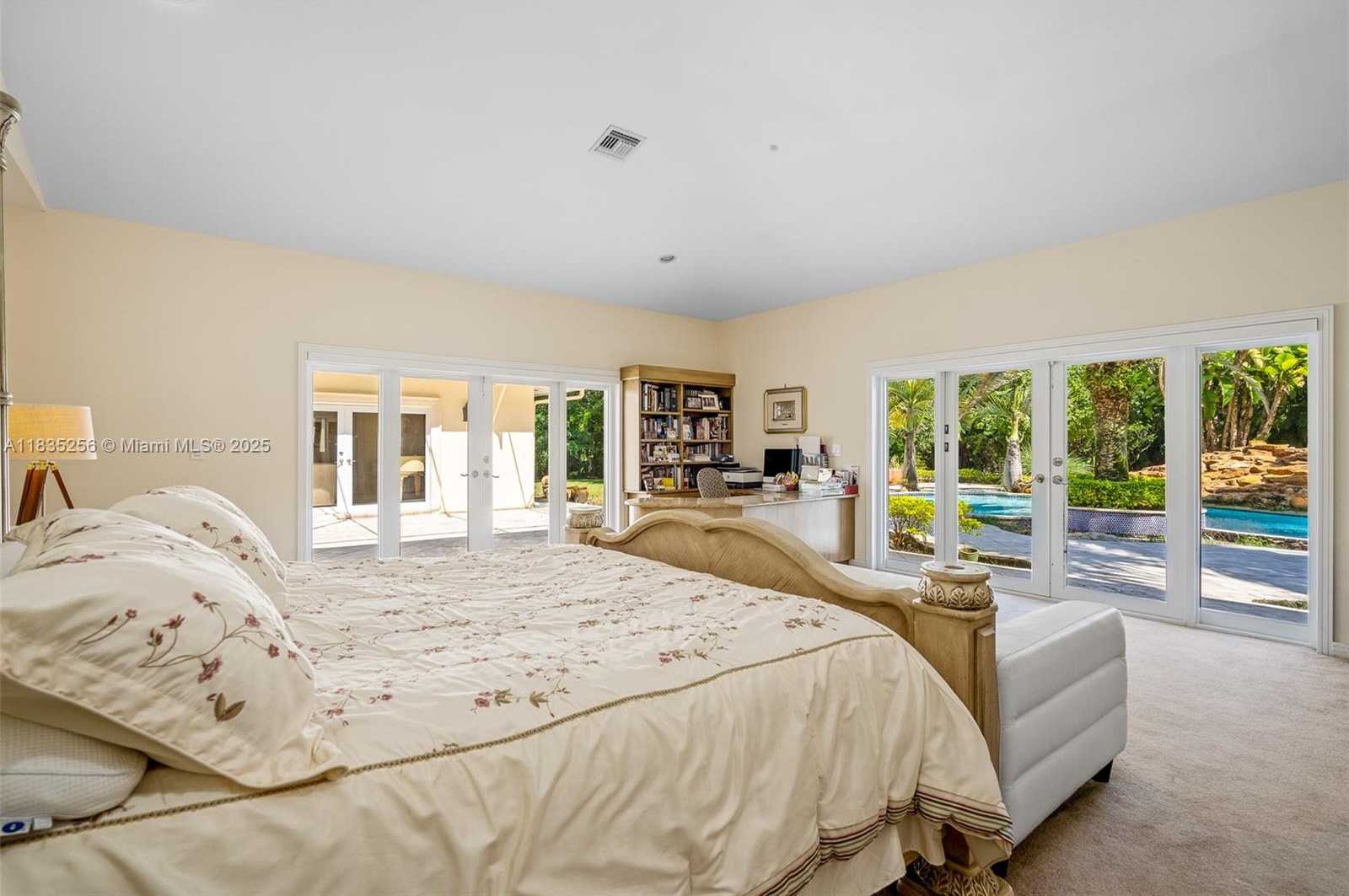 Small Image of 10735 SOUTH WEST 58TH AVE, Pinecrest Number 29