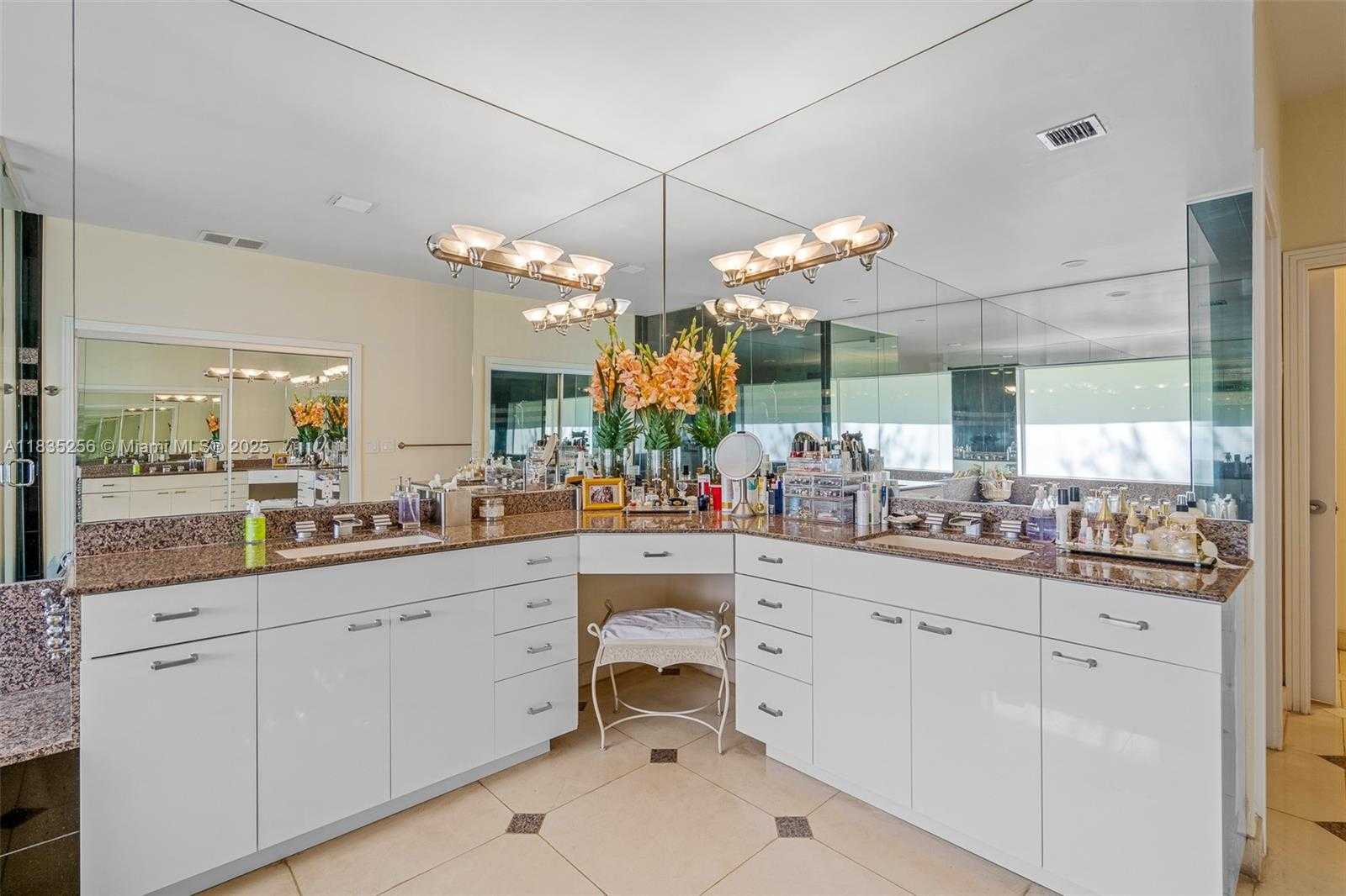 Small Image of 10735 SOUTH WEST 58TH AVE, Pinecrest Number 34