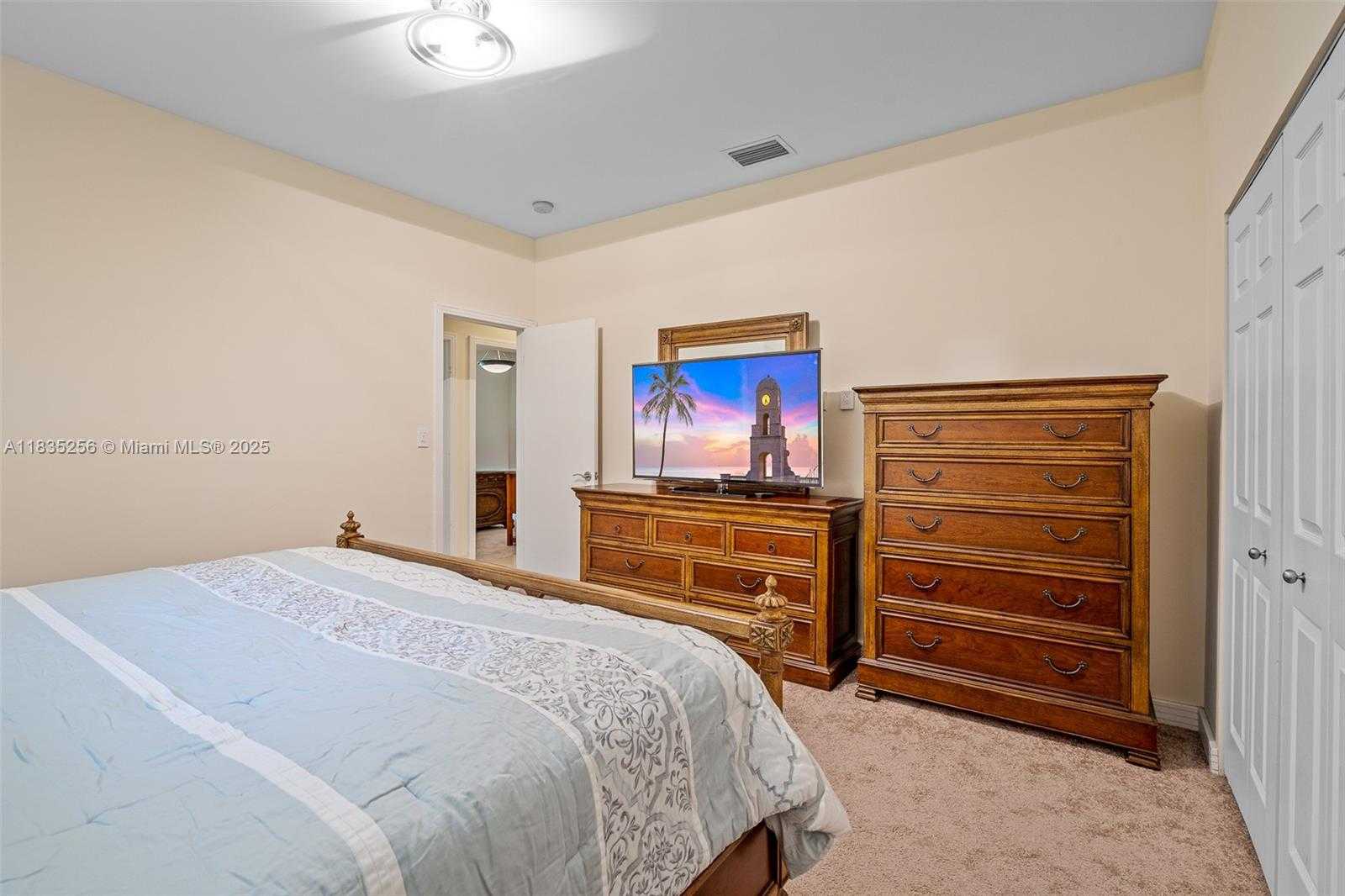 Small Image of 10735 SOUTH WEST 58TH AVE, Pinecrest Number 49