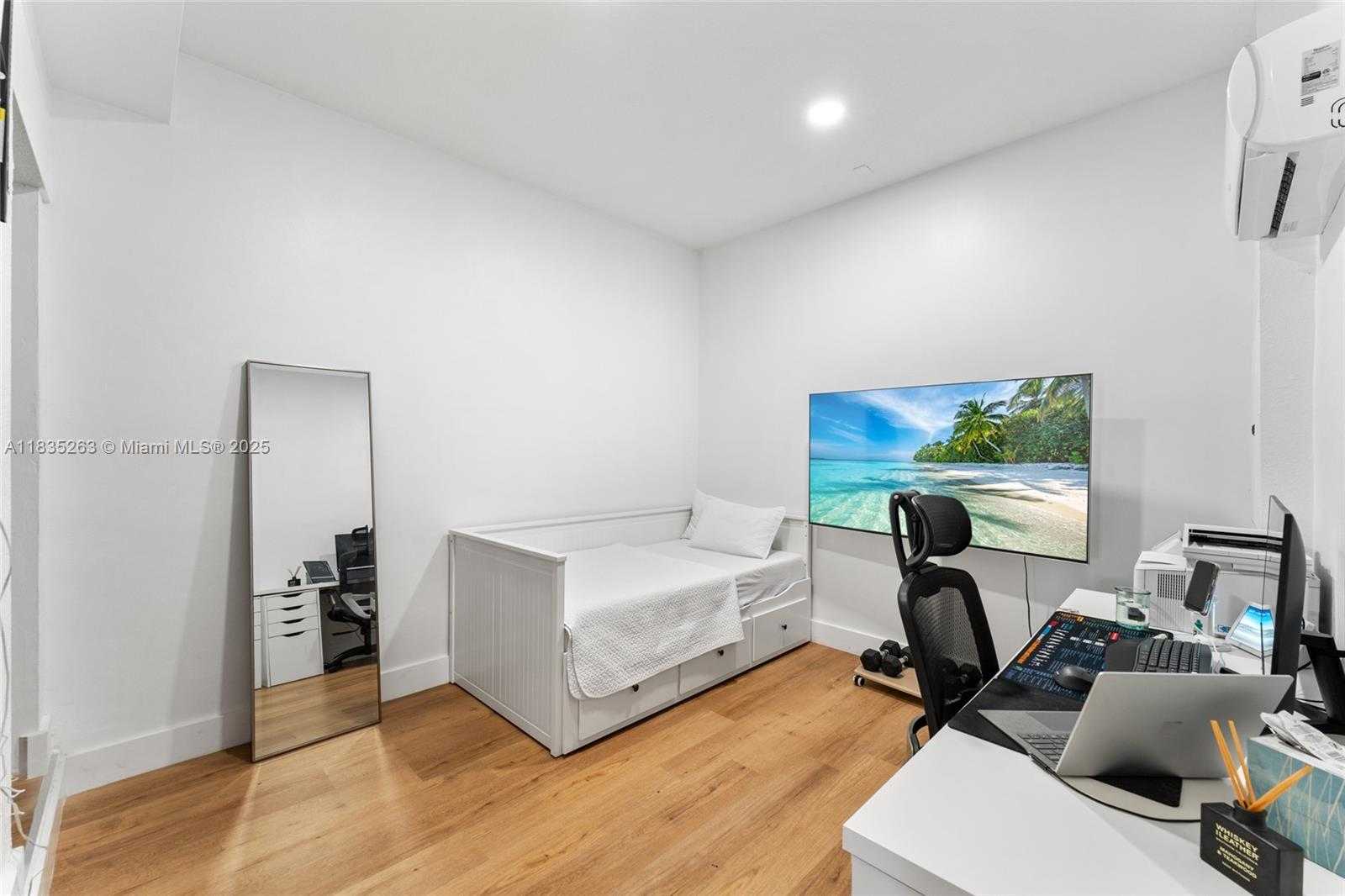 Small Image of 22241 SOUTH WEST 92ND PL, Cutler Bay Number 13