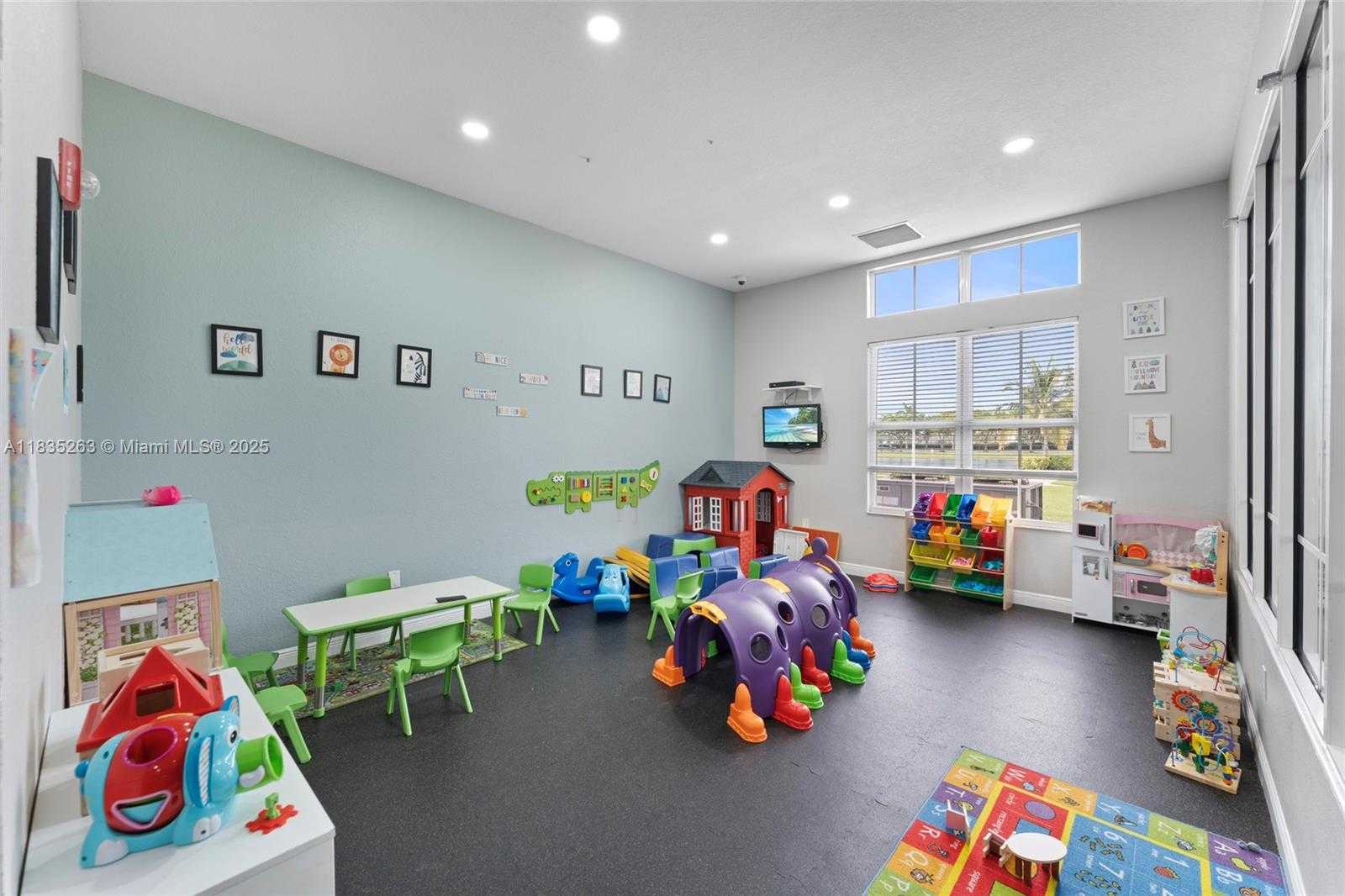 Small Image of 22241 SOUTH WEST 92ND PL, Cutler Bay Number 23