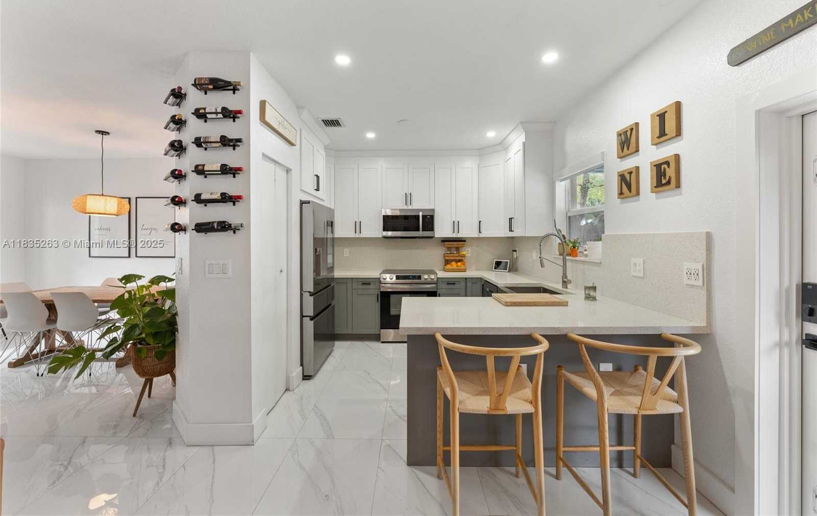 Small Image of 22241 SOUTH WEST 92ND PL, Cutler Bay Number 5
