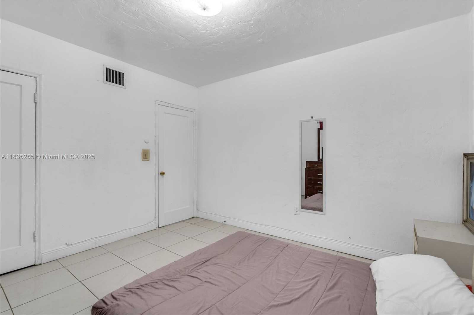 Small Image of 2225 NORTH WEST 122ND ST, Miami Number 15