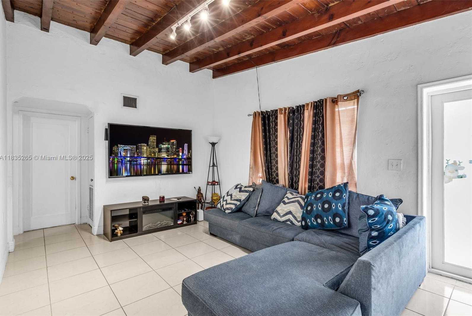 Small Image of 2225 NORTH WEST 122ND ST, Miami Number 6
