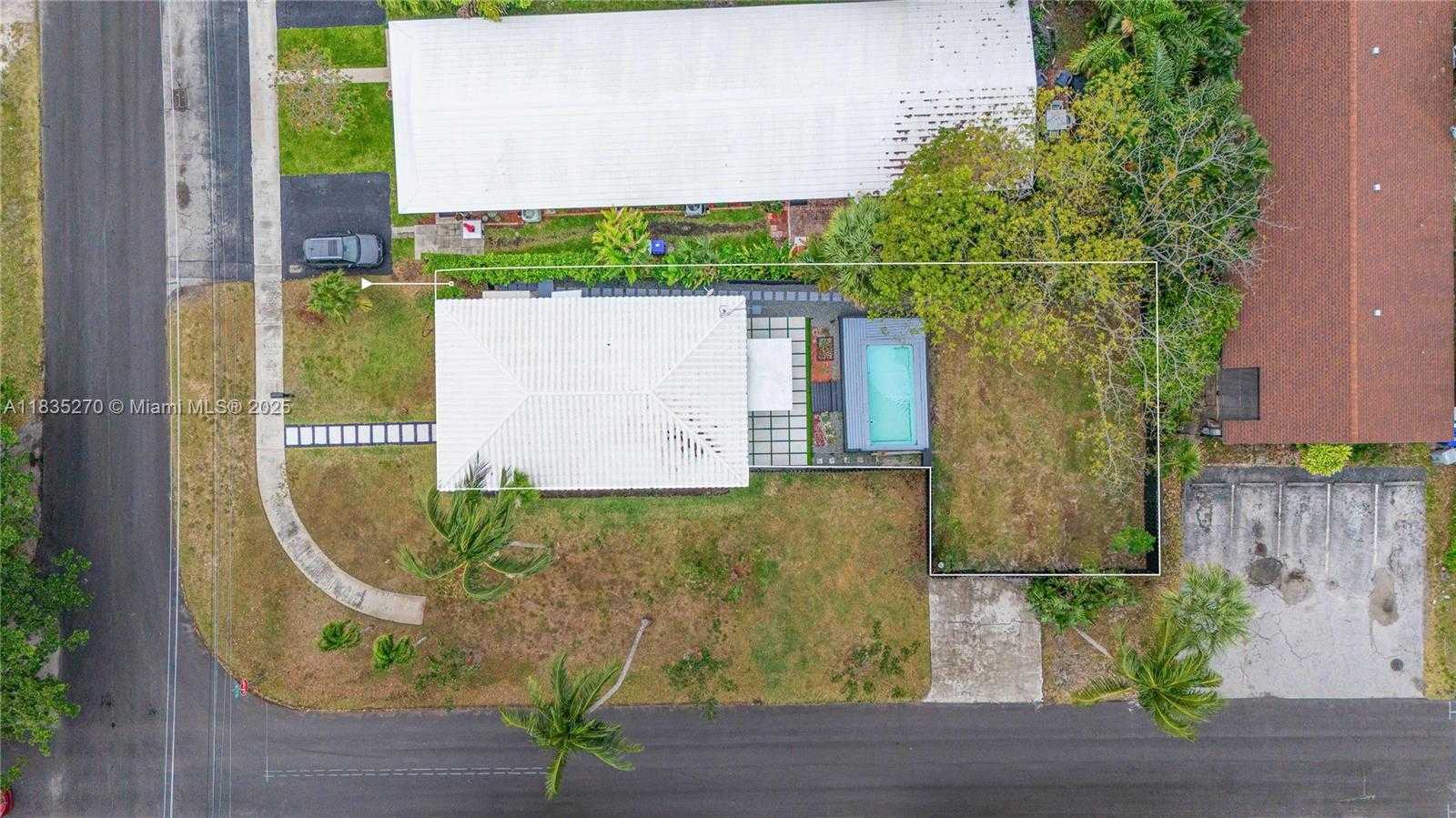 Small Image of 1817 NORTH EAST 2ND ST, Pompano Beach Number 20