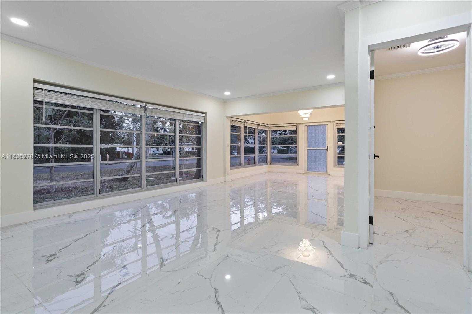 Small Image of 1817 NORTH EAST 2ND ST, Pompano Beach Number 9